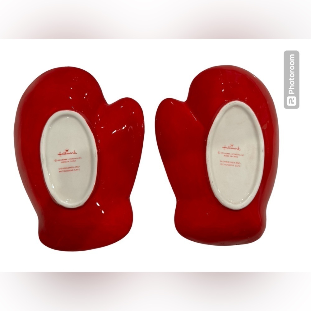 Hallmark Red Winter Mitten Serving Trays - Picture 2 of 2